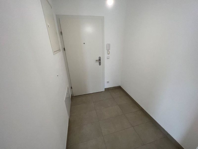 Neuwertige 3-Zimmerwohnung mit Balkon - Ideal fr Familien oder Anleger /  / 3300 Amstetten / Bild 5