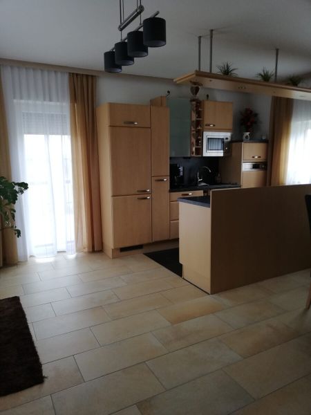 Liegenschaft mit gro�z�gigem Garten, Pool und Schwimmbiotop /  / 3300&nbsp;Amstetten / Bild 9