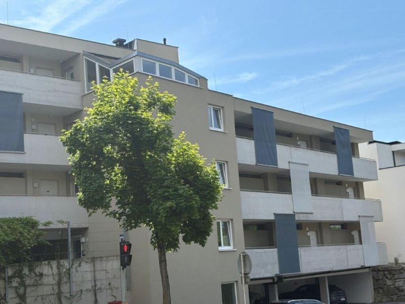 Vollm�blierte Singlewohnung in Steyr