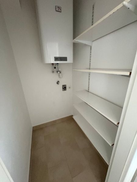 Garonnire mit Balkon in Linz, Stockhofstrae 32 /  / 4020 Linz / Bild 8