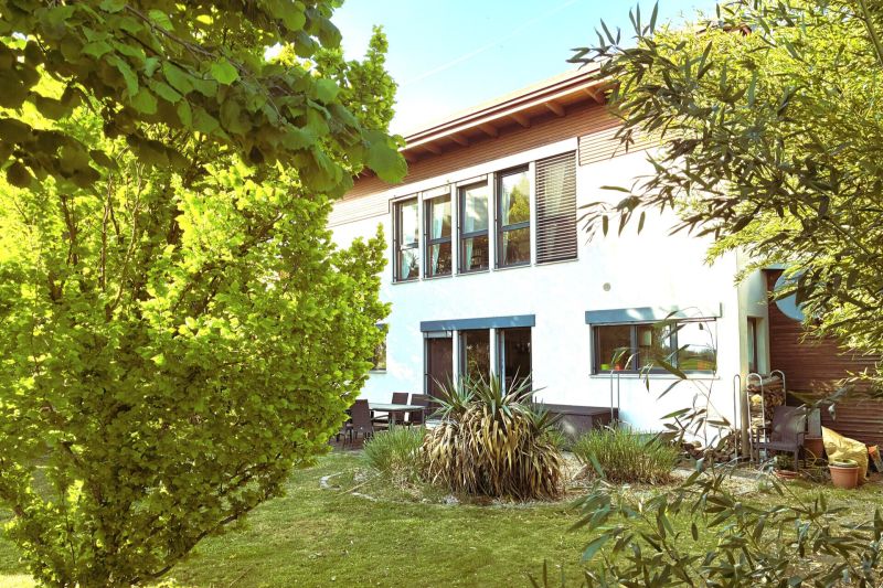 Absolute Ruhelage: Einfamilienhaus in Holzriegelbauweise - zu kaufen in 2482 Münchendorf