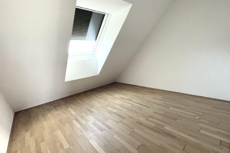 Wohnen im Dachgescho� - Gro�z�gige Terrassenwohnung mit Einbauk�che - bezugsfertig zu kaufen in 1140 Wien /  / 1140&nbsp;Wien / Bild 8