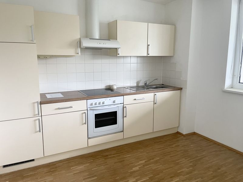 Gut geschnittene 2-Zimmer-Wohnung mit Balkon- in der Nähe des Hbf Graz- zu mieten! / / 8020 Graz / Bild 2
