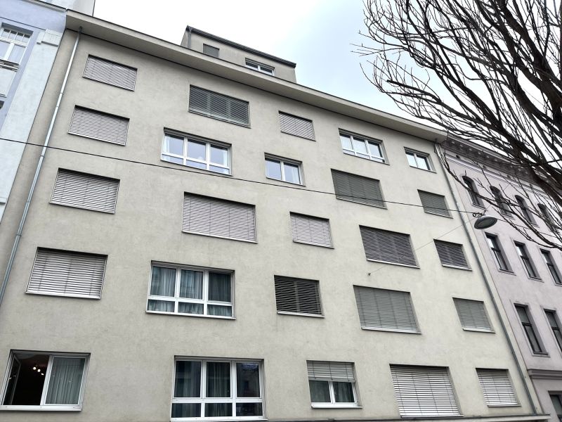 Schöne 4 Zimmer Wohnung mit Freifläche in 1060 Wien! / / 1060 Wien / Bild 4