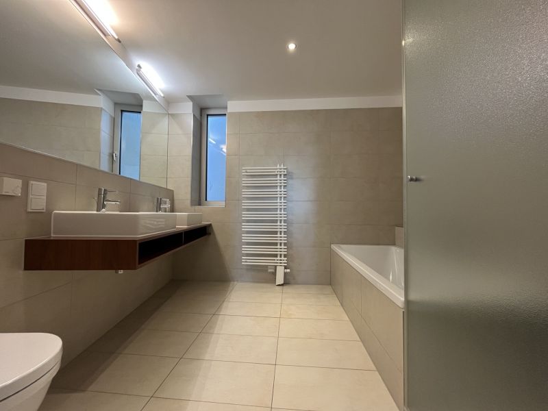 Traumhafte Dachgescho�wohnung mit herrlichem Ausblick- zu mieten in 1060 Wien /  / 1060&nbsp;Wien / Bild 7
