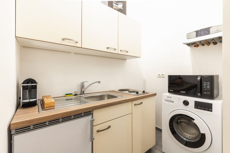 Wohnjuwel mit S�dsonne! Altbau-Charme mit urbanem Lifestyle Interieur zu kaufen in 1160 Wien /  / 1160&nbsp;Wien / Bild 9