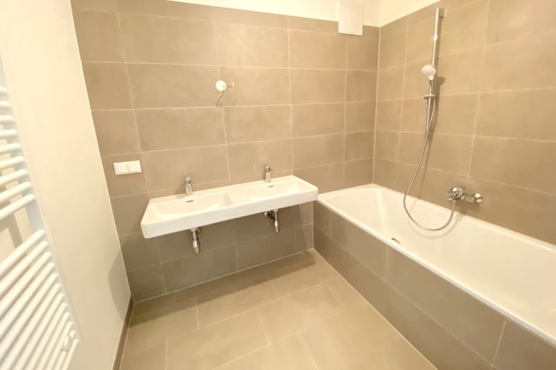 Parkblick Family Living mit S�d-Balkon - Erstbezug mit 3 Zimmern und Top Anbindung -  bezugsfertig zu kaufen in 1140 Wien /  / 1140&nbsp;Wien / Bild 8
