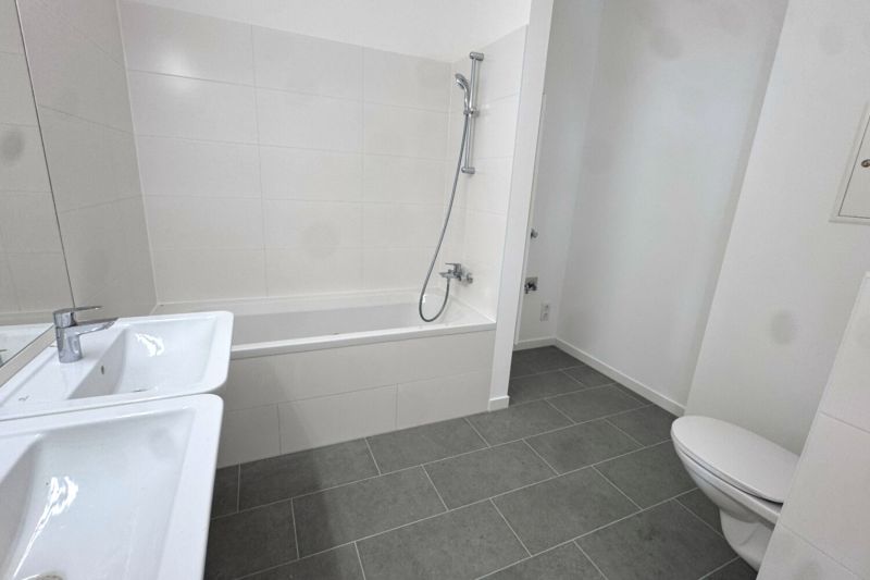 Familienwohnung im Erdgescho� - 3 Zimmer mit Loggia - bezugsfertig zu kaufen in 1140 Wien /  / 1140&nbsp;Wien / Bild 6