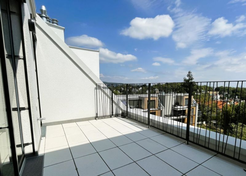 Exklusive 5-Zimmer-Dachgeschoss-Maisonette mit Balkon, Terrasse & Fernblick in Ober St. Veit zu kaufen in 1130 Wien /  / 1130&nbsp;Wien / Bild 2