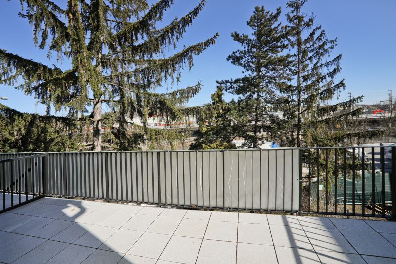 4 Zimmer im neu ausgebauten Dachgeschoß, großer gartenseitiger Balkon, Grünblick - zu kaufen in 1130 Wien / / 1130 Wien / Bild 1