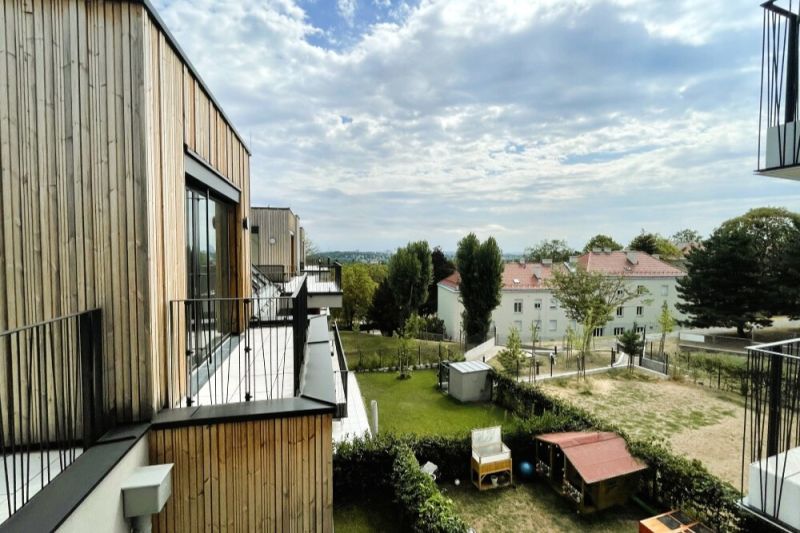 Gro�z�gige 5-Zimmer-Dachwohnung mit Terrasse und Weitblick zu kaufen in 1130 Wien /  / 1130&nbsp;Wien / Bild 1