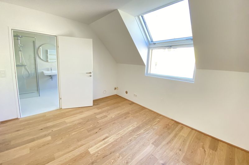 Fertig gestellte Dachgescho�wohnung mit gro�z�giger Terrasse - Penthouse mit 2 Stellpl�tzen - provisionsfrei zu kaufen in 1030 Wien /  / 1030&nbsp;Wien / Bild 3