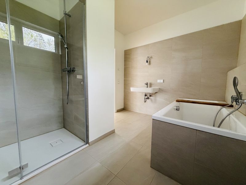 Exklusives Wohnen am Ruckerlberg - 3 Zimmer - Traumwohnung - mit Garten / / 8010 Graz / Bild 8