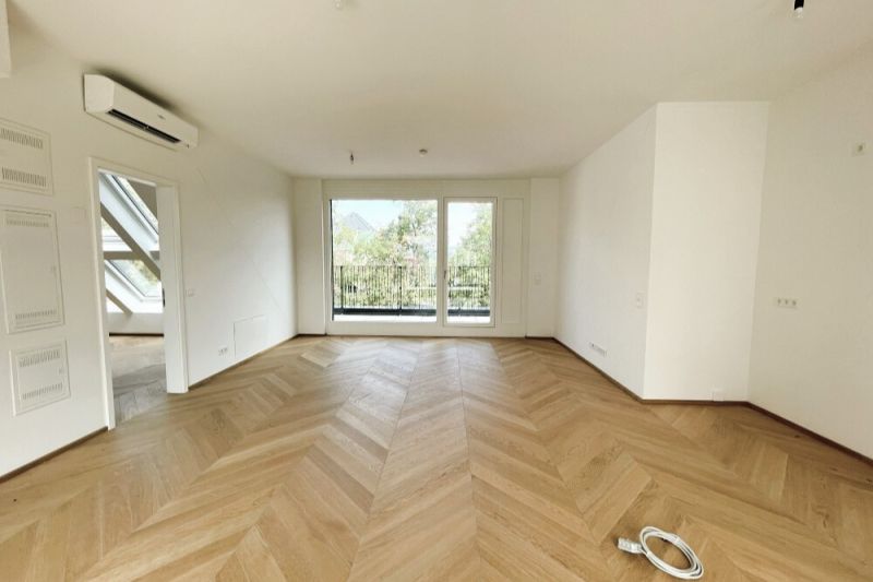 Gro�z�gige 5-Zimmer-Dachwohnung mit Terrasse und Weitblick zu kaufen in 1130 Wien /  / 1130&nbsp;Wien / Bild 4