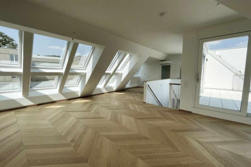 Traumhafte 4-Zimmer-Dachgeschoss-Maisonette mit zwei s�dostseitigen Terrassen zu kaufen in 1130 Wien /  / 1130&nbsp;Wien / Bild 2