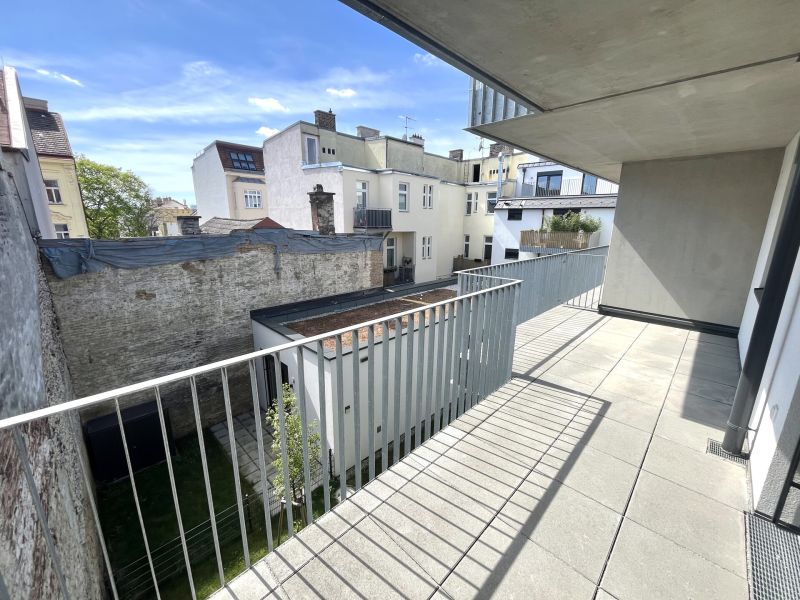 3-Zimmer-Wohnung mit hofseitiger Terrasse in 1140 Wien zu mieten /  / 1140&nbsp;Wien / Bild 0