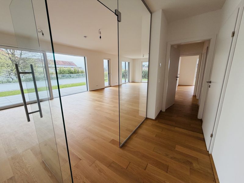 Exklusives Wohnen am Ruckerlberg - 3 Zimmer - Traumwohnung - mit Garten / / 8010 Graz / Bild 9