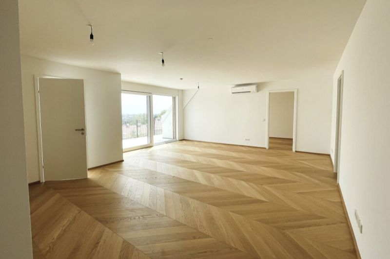 Erstbezug mit Weitblick ? 5-Zimmer-Dachwohnung mit gro�z�gigem Balkon zu kaufen in 1130 Wien /  / 1130&nbsp;Wien / Bild 2