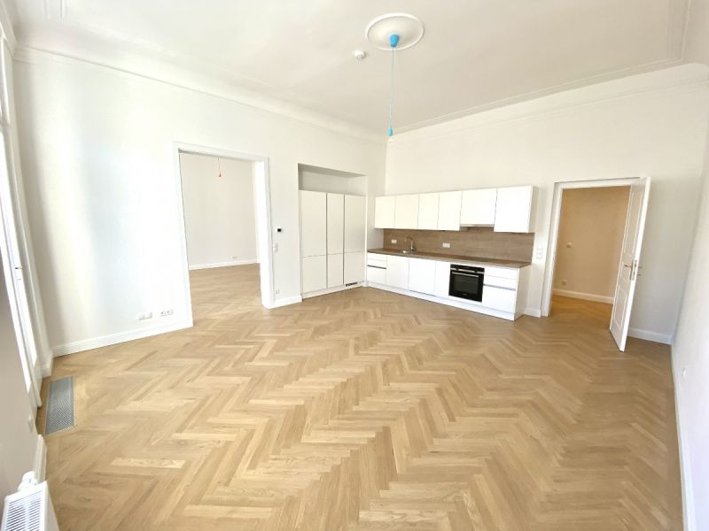 Exklusive 2-Zimmer-Altbauwohnung mit Balkon ? unbefristete Miete im Herzen von 1010 Wien /  / 1010&nbsp;Wien / Bild 1