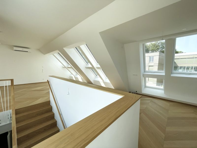 Traumhafte 4-Zimmer-Dachgeschoss-Maisonette mit zwei s�dostseitigen Terrassen zu kaufen in 1130 Wien /  / 1130&nbsp;Wien / Bild 5