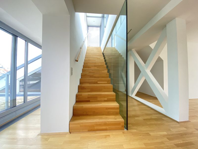 Exklusive Maisonette im Dachgeschoß im herrschaftlichen Palais, mit Terrassen, Blick Richtung Karlskirche - zu kaufen in 1040 Wien / / 1040 Wien, Wieden / Bild 4
