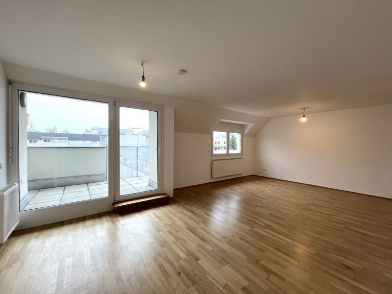 Schöne 4 Zimmer Wohnung mit Freifläche in 1060 Wien! / / 1060 Wien / Bild 0