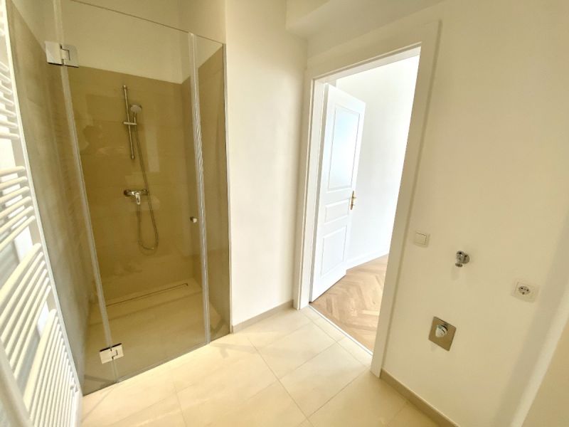 Exklusive 2-Zimmer-Altbauwohnung mit Balkon ? unbefristete Miete im Herzen von 1010 Wien /  / 1010&nbsp;Wien / Bild 5