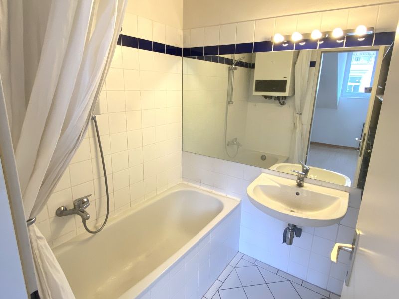 2 Zimmer Dachgeschoßwohnung mit Terrasse Nähe Esterhazypark zu mieten in 1060 Wien / / 1060 Wien / Bild 2