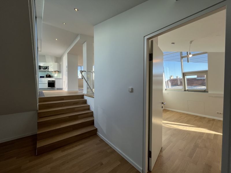 Traumhafte Dachgescho�wohnung mit herrlichem Ausblick- zu mieten in 1060 Wien /  / 1060&nbsp;Wien / Bild 6