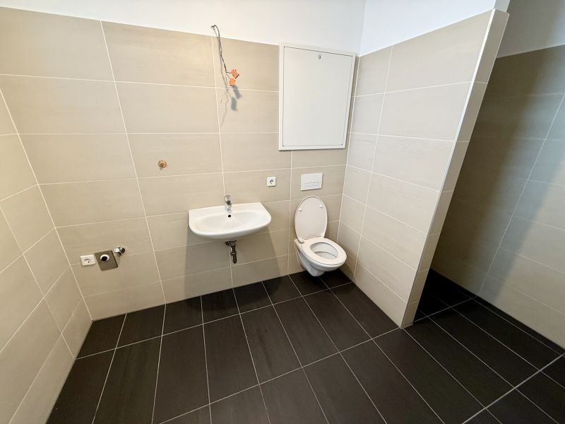 Tolle 2-Zimmer-Wohnung mit Balkon in der n�he des Oeverseeparks zu mieten! /  / 8020&nbsp;Graz / Bild 4