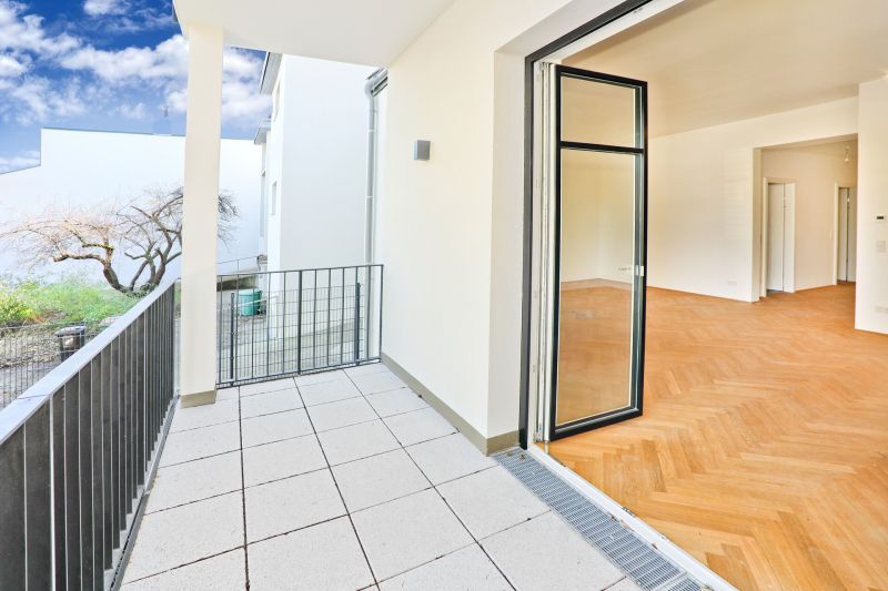 3 Zimmer mit Altbau-Charme und gartenseitigem Balkon - zu mieten in 1130 Wien / / 1130 Wien / Bild 1
