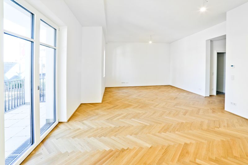 3 Zimmer mit Altbau-Charme und gartenseitigem Balkon - zu mieten in 1130 Wien / / 1130 Wien / Bild 2