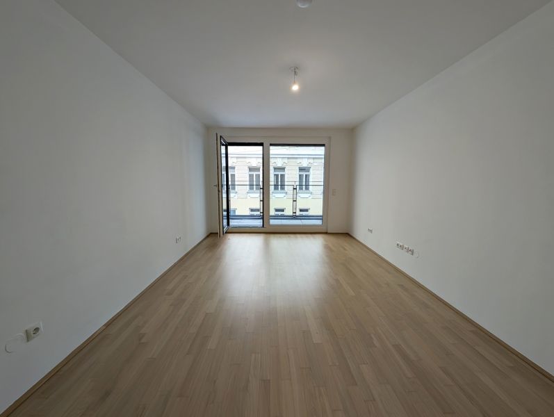 Erstklassige 3-Zimmer Wohnung mit Loggia beim Haus des Meeres in 1060 Wien zu mieten / / 1060 Wien / Bild 0