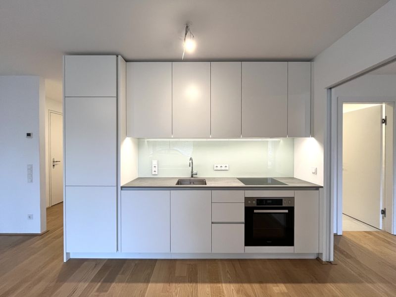 Gro�z�gige und hochwertige 2-Zimmer-Wohnung mit Loggia zu mieten in 1180 Wien /  / 1180&nbsp;Wien / Bild 2