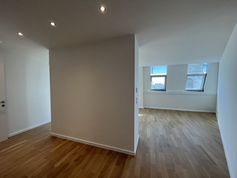Traumhafte Dachgescho�wohnung mit herrlichem Ausblick- zu mieten in 1060 Wien /  / 1060&nbsp;Wien / Bild 3