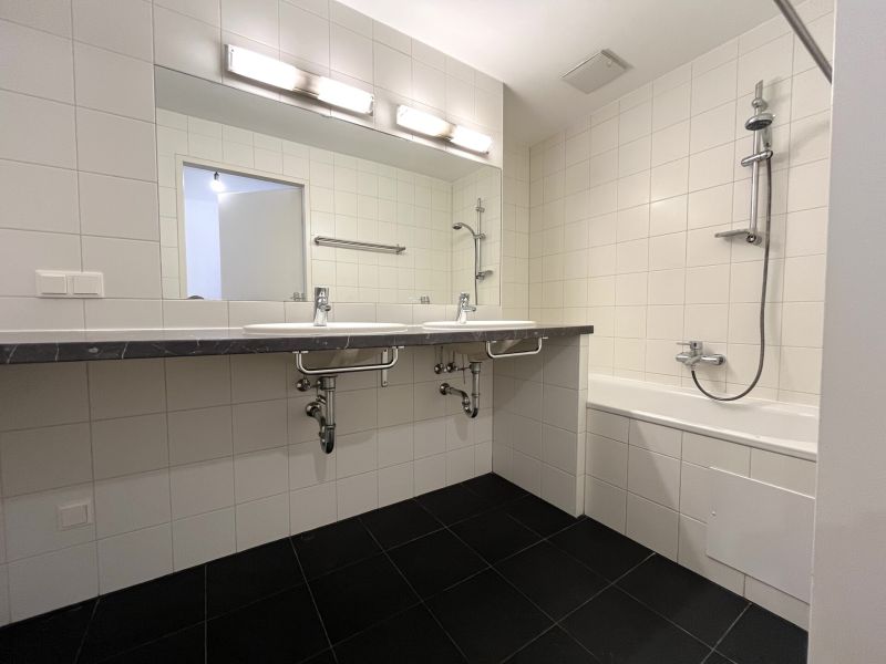 Schöne 4 Zimmer Wohnung mit Freifläche in 1060 Wien! / / 1060 Wien / Bild 6