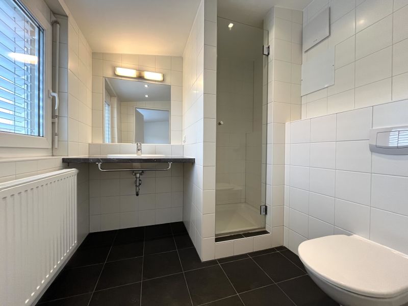 Schöne 4 Zimmer Wohnung mit Freifläche in 1060 Wien! / / 1060 Wien / Bild 1