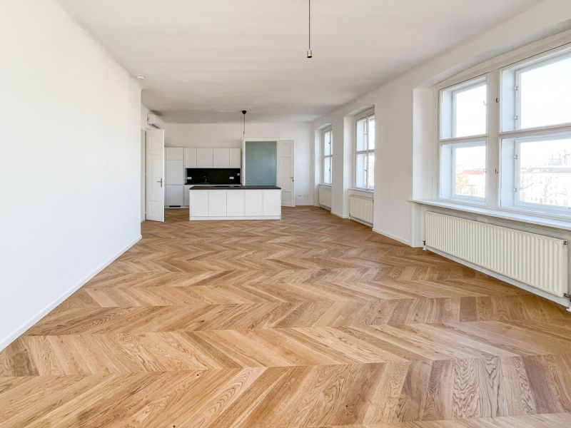 Generalsanierte, helle 4-Zimmer-Altbauwohnung mit Ausblick - zu mieten in 1010 Wien / / 1010 Wien / Bild 0