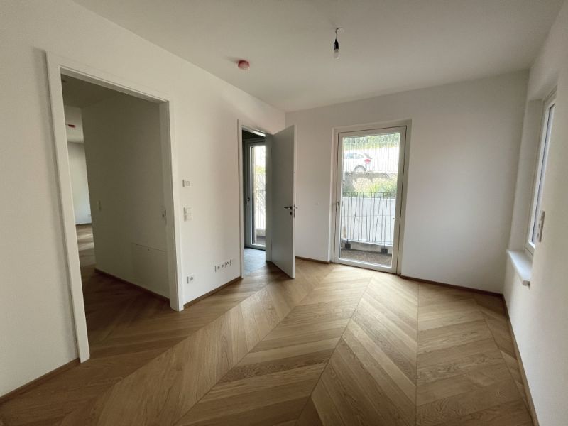 Charmante Zwei-Zimmer-Wohnung mit gemütlicher Freifläche - zu kaufen in 1130 Wien / / 1130 Wien / Bild 2