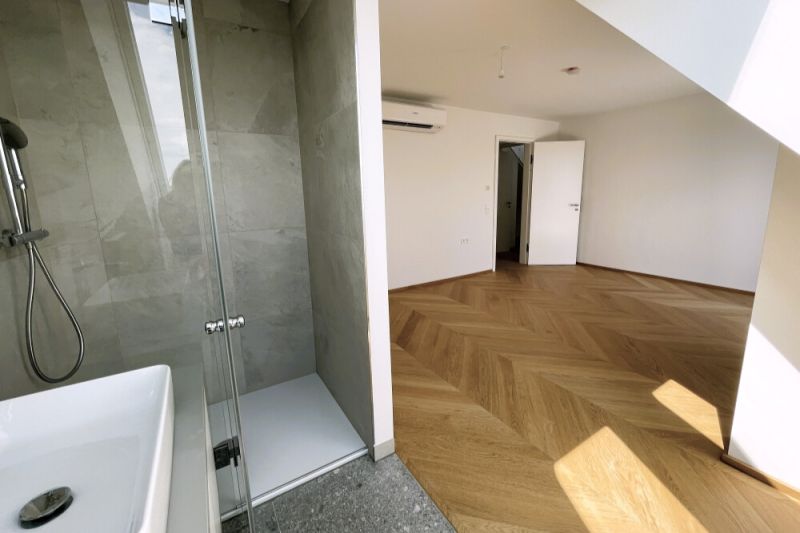 Traumhafte 4-Zimmer-Dachgeschoss-Maisonette mit zwei s�dostseitigen Terrassen zu kaufen in 1130 Wien /  / 1130&nbsp;Wien / Bild 6