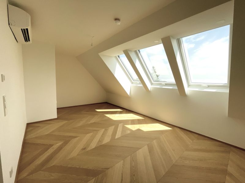 Exklusive 5-Zimmer-Dachgeschoss-Maisonette mit Balkon, Terrasse & Fernblick in Ober St. Veit zu kaufen in 1130 Wien /  / 1130&nbsp;Wien / Bild 1