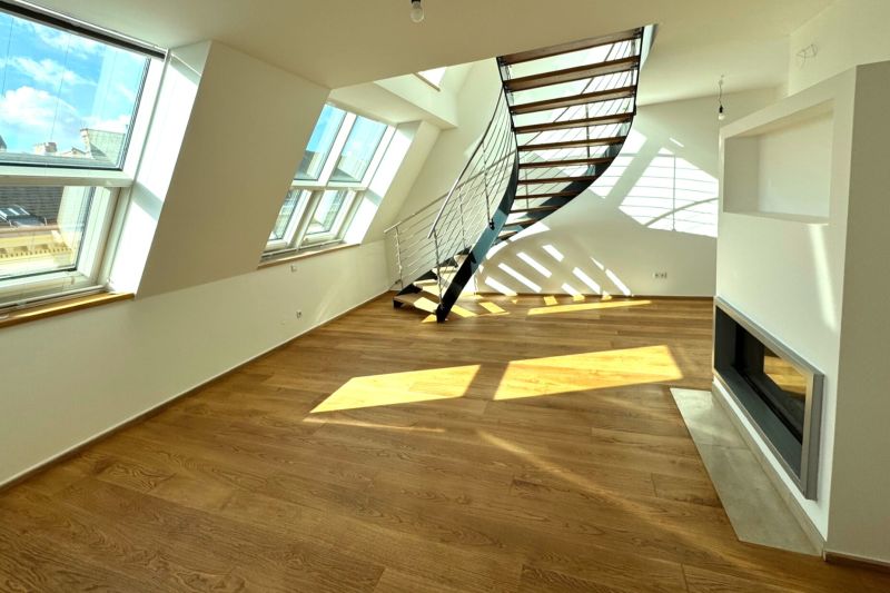 Repr�sentative Lage - Generalsaniertes Penthouse im Dachgescho� mit Terrassen - N�he Oper und Karlsplatz - zu kaufen in 1010 Wien /  / 1010&nbsp;Wien / Bild 5