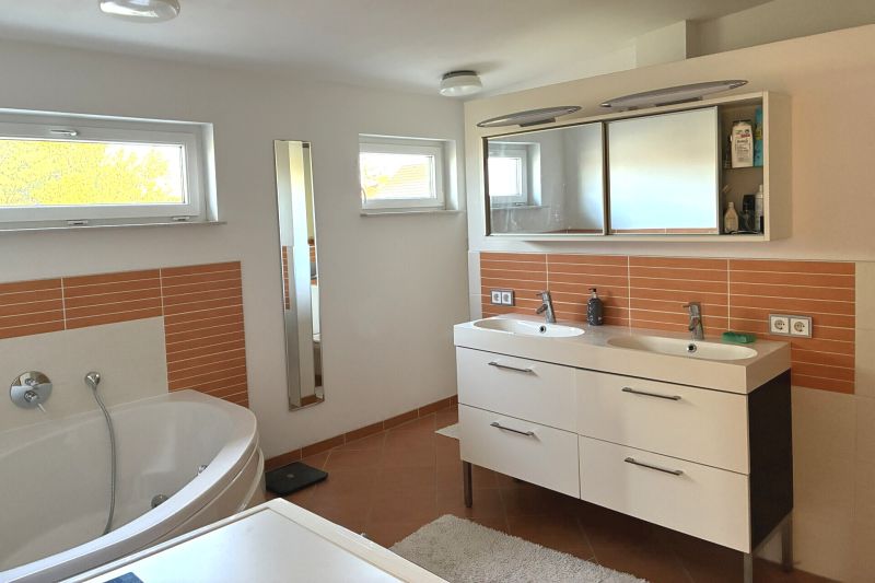 Absolute Ruhelage: Einfamilienhaus in Holzriegelbauweise - zu kaufen in 2482 M�nchendorf /  / 2482&nbsp;M�nchendorf / Bild 8