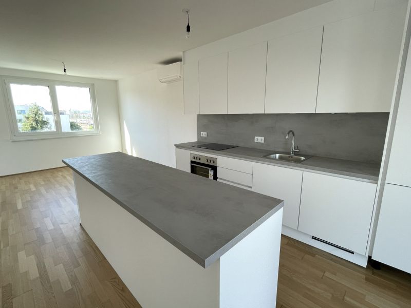 Wohnen im Dachgescho� - Gro�z�gige Terrassenwohnung mit Einbauk�che - bezugsfertig zu kaufen in 1140 Wien /  / 1140&nbsp;Wien / Bild 2