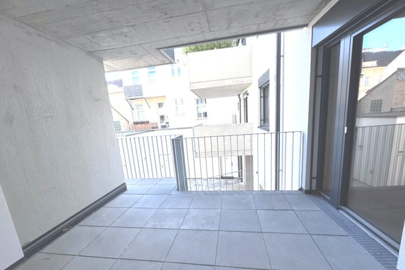Smarte Wohnung mit 2 Eingängen und großer Loggia - bezugsfertig zu kaufen in 1140 Wien / / 1140 Wien / Bild 6