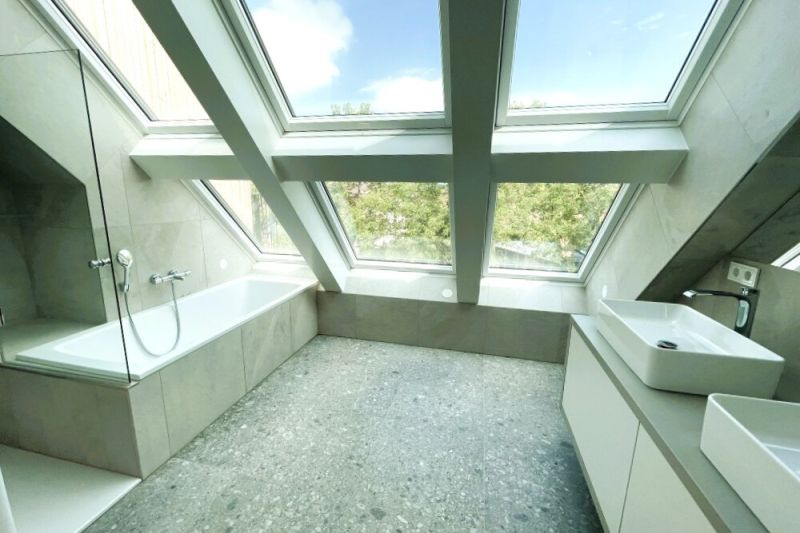 Gro�z�gige 5-Zimmer-Dachwohnung mit Terrasse und Weitblick zu kaufen in 1130 Wien /  / 1130&nbsp;Wien / Bild 8