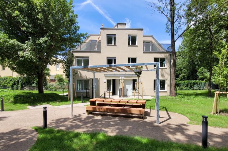 LIESING GARDENS - Moderne lichtdurchflutete Doppelhaushälfte mit Eigengarten beim Liesingbach - provisionsfrei zu kaufen in 1230 Wien