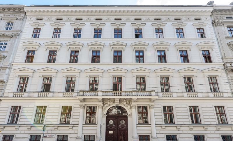 Stilvolle B�ro-Residenz auf der Bel Etage in Top Lage - Botschaftsviertel n�chst Schloss Belvedere  - zu kaufen in 1040 Wien /  / 1040&nbsp;Wien / Bild 0
