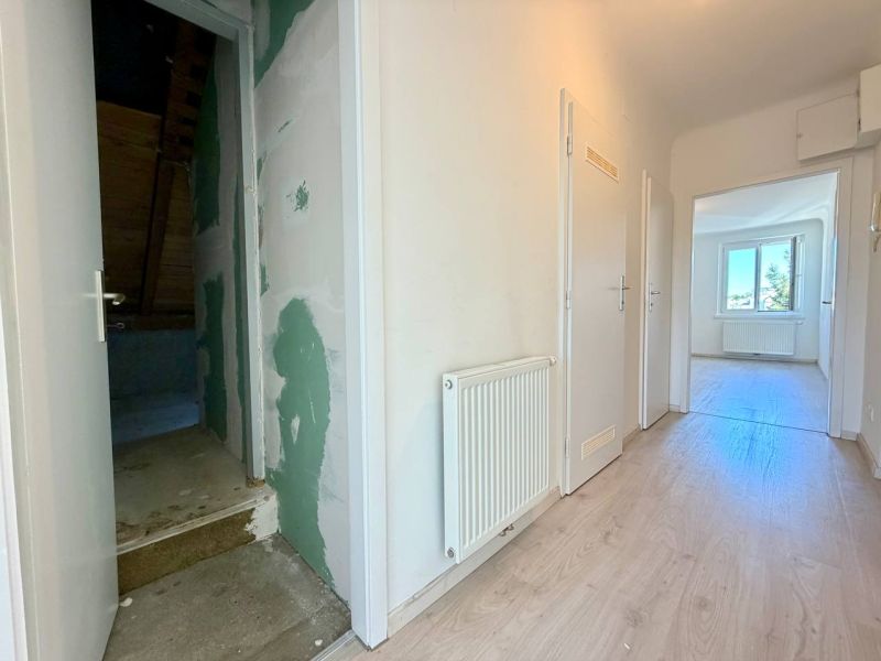 Ruhige 3-Zimmer Dachgeschosswohnung in grüner Lage in Hietzing / / 1130 Wien / Bild 9