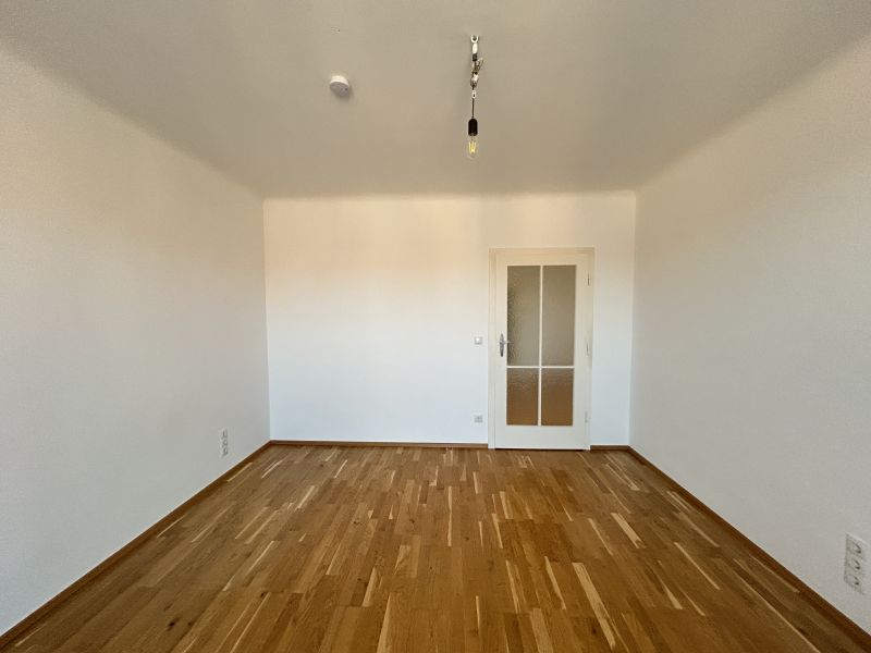 Pärchehnhit mit Balkon - Geräumige 3-ZImmer-Wohnung Nähe Grinzing / / 1190 Wien / Bild 9